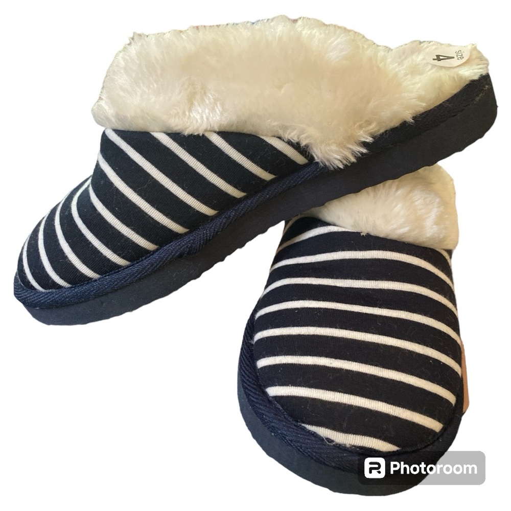GAP Kids Bedroom Cozy Slippers